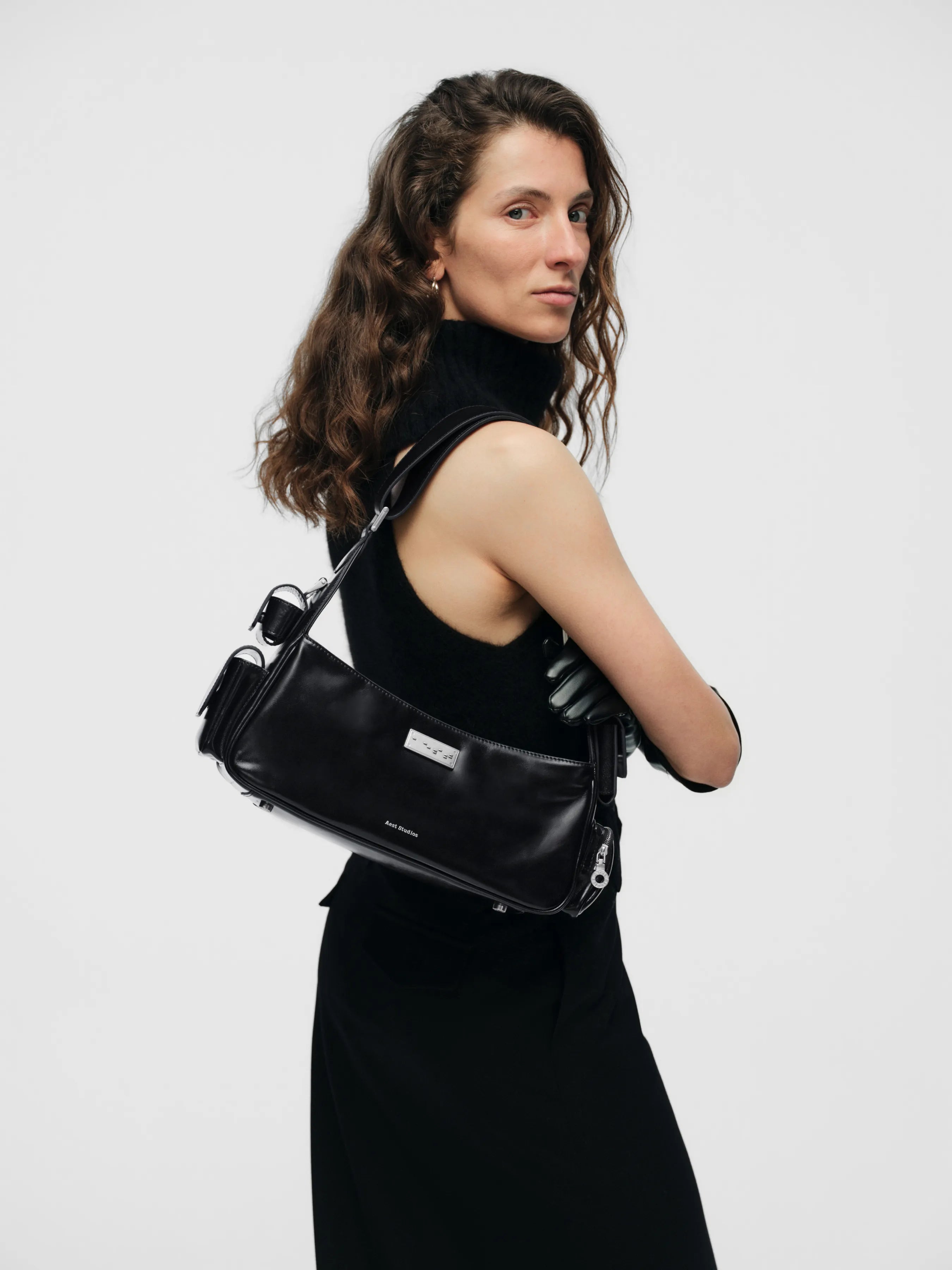 Capture Pocket Sling Bag