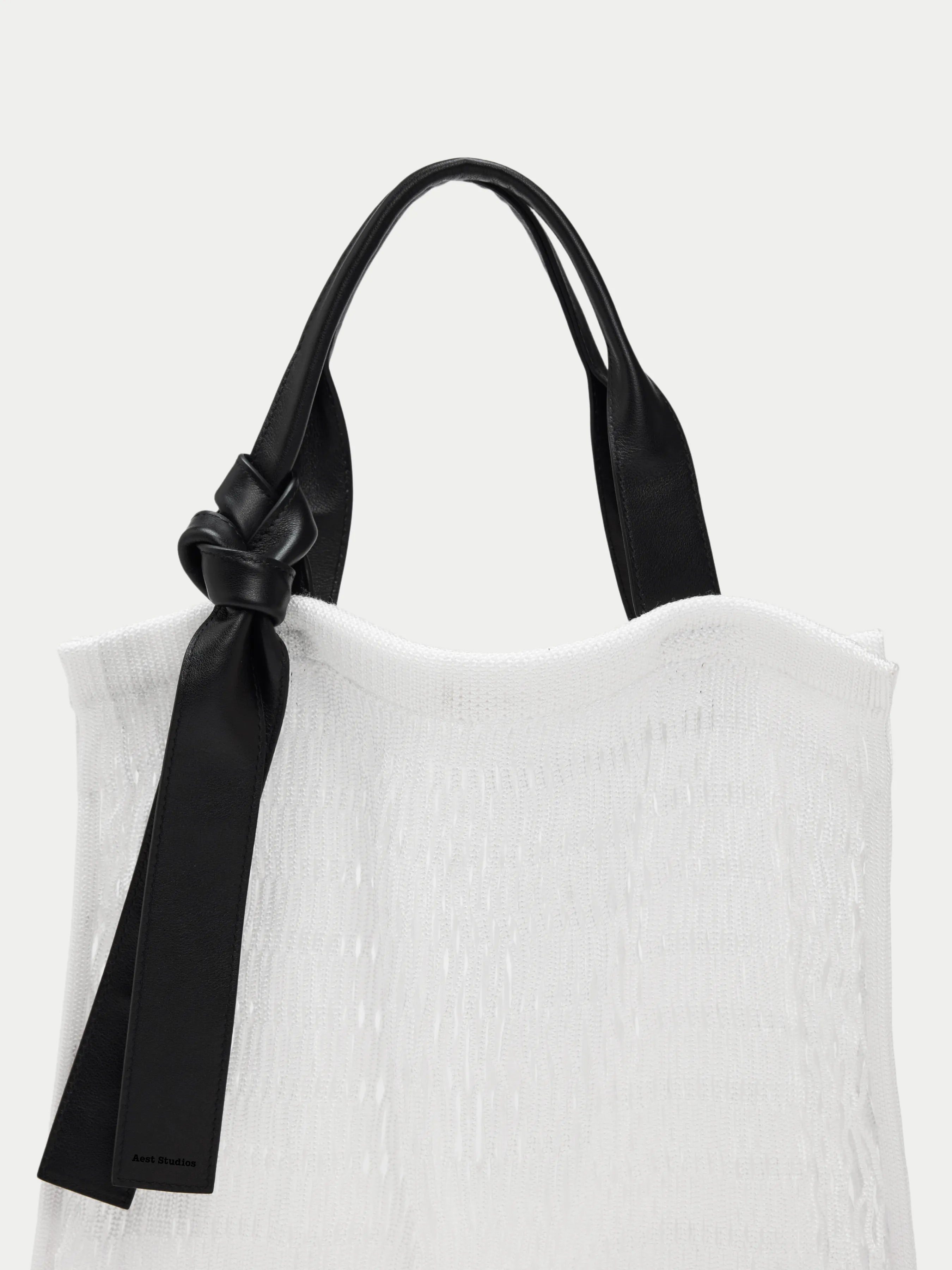 Capture Knit Carry Bag