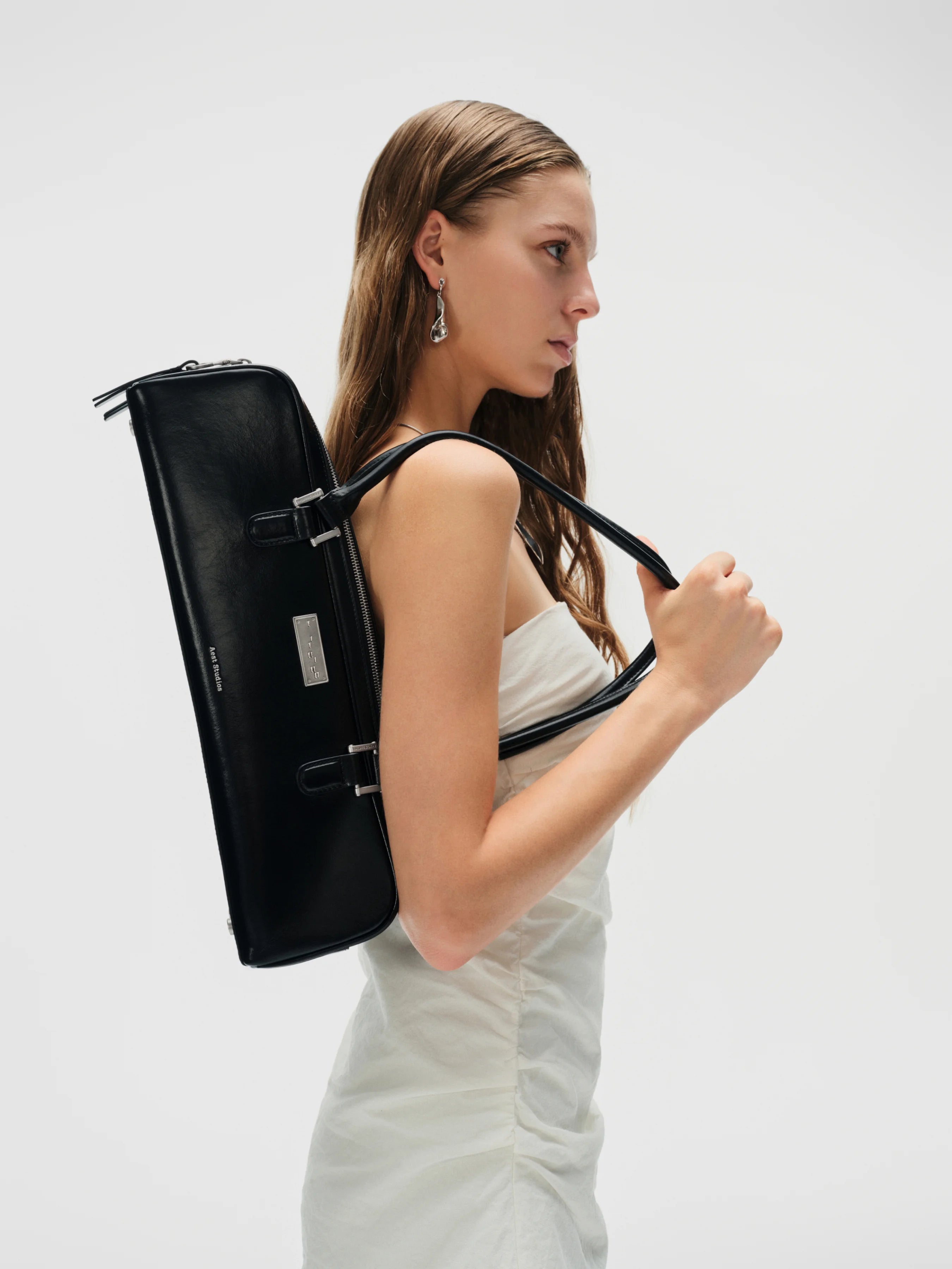 Capture Large Baguette Bag