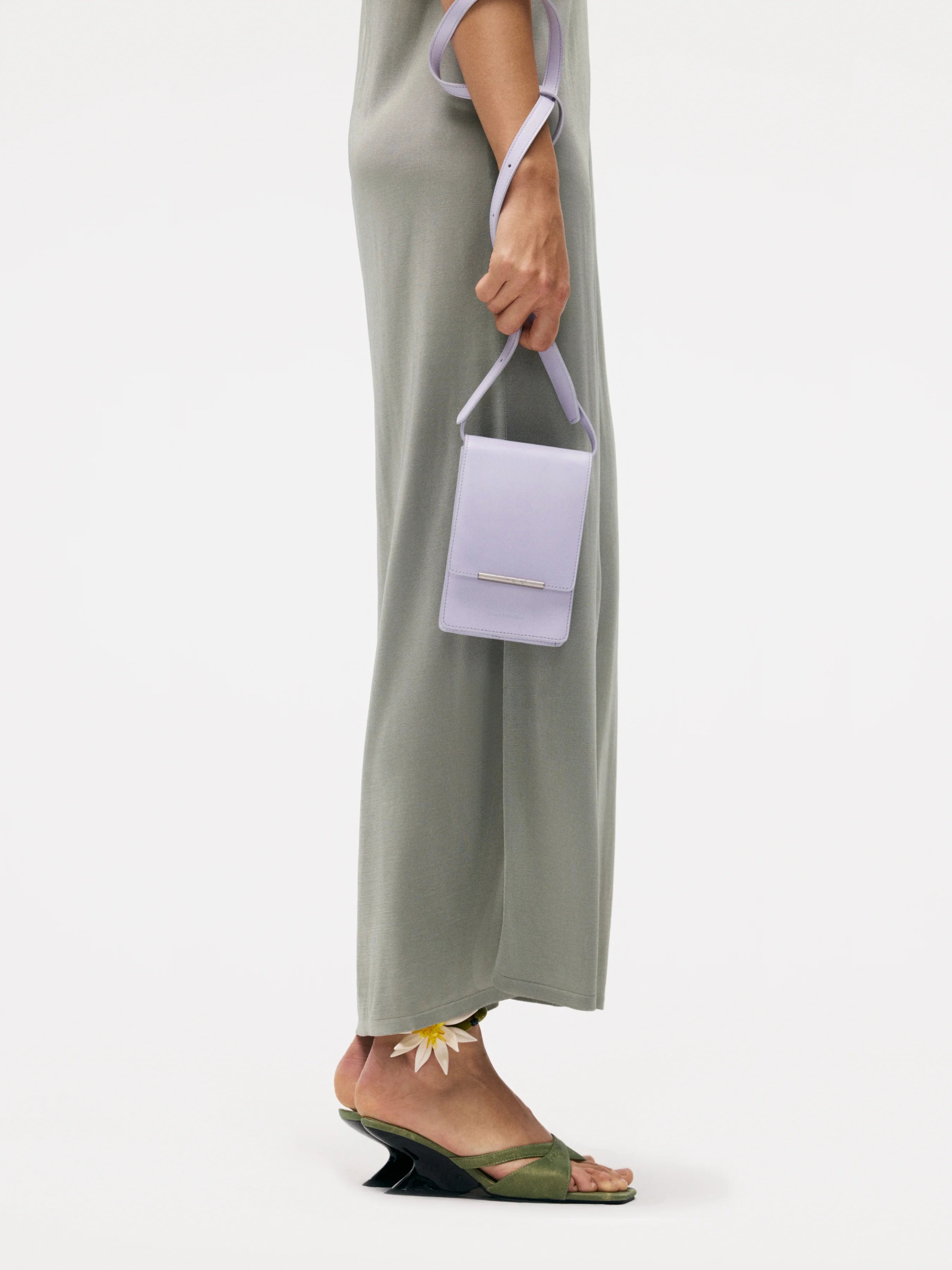 Capture Small Bag - Violet