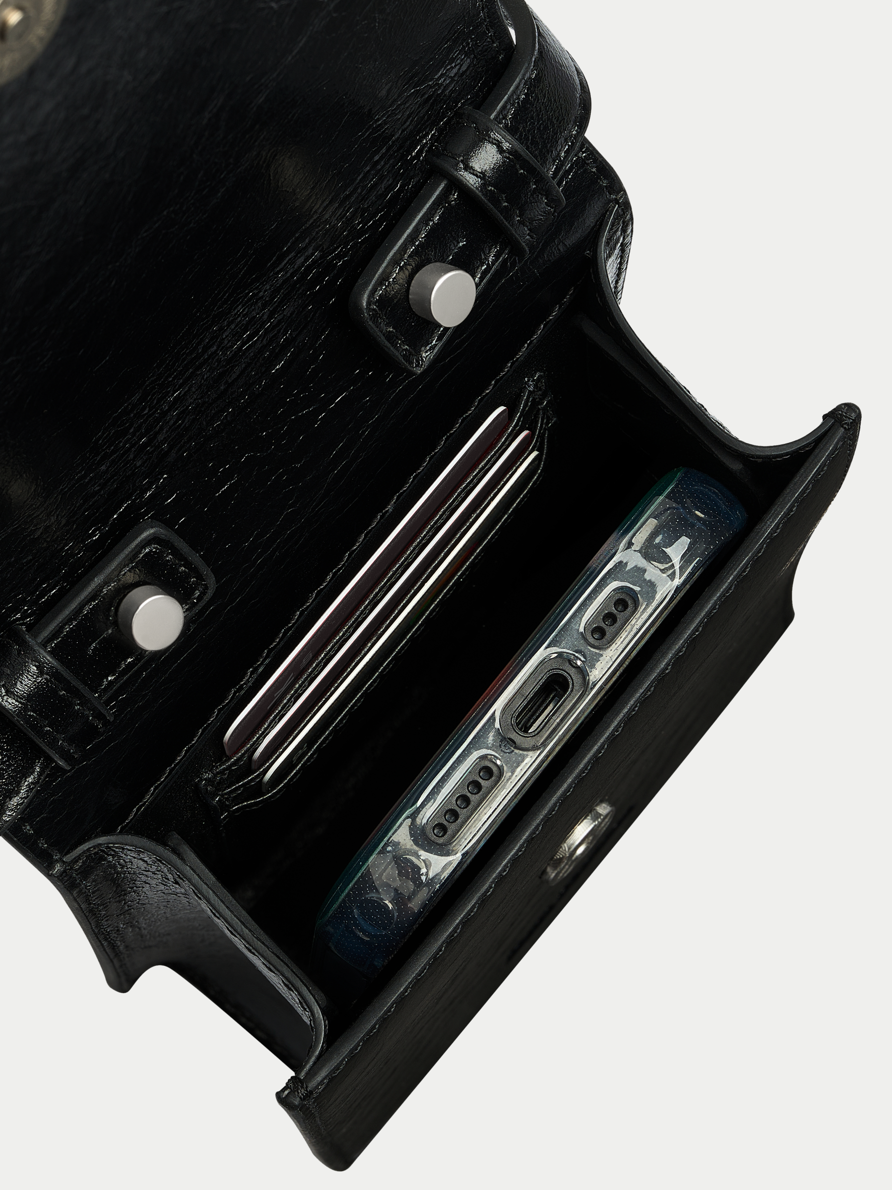 Capture Small Bag - Black