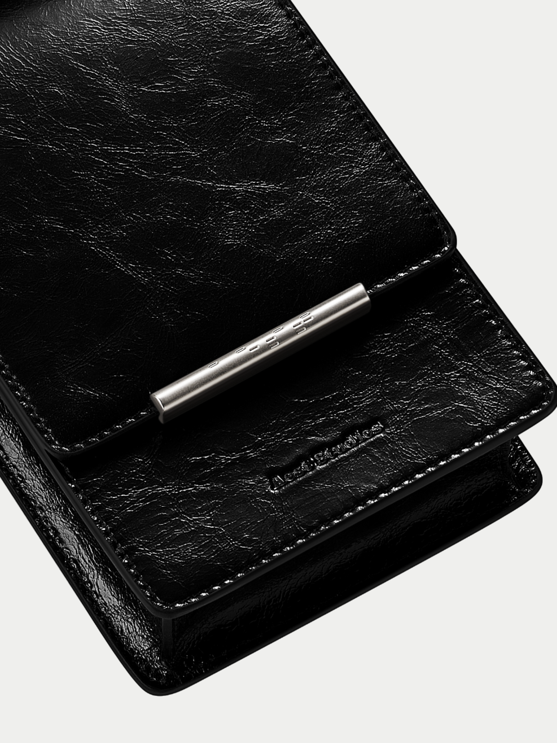 Capture Small Bag - Black