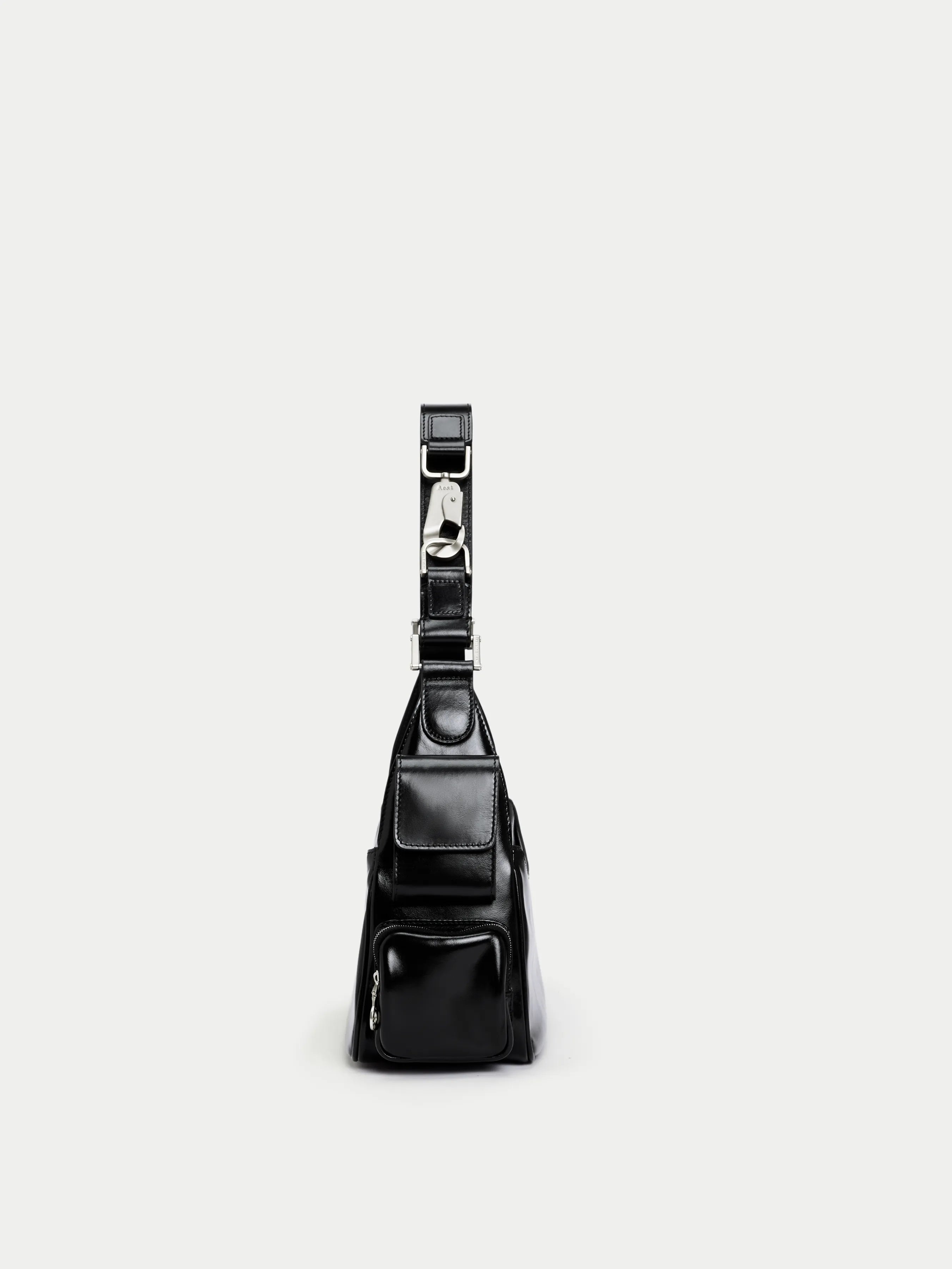 Capture Pocket Sling Bag