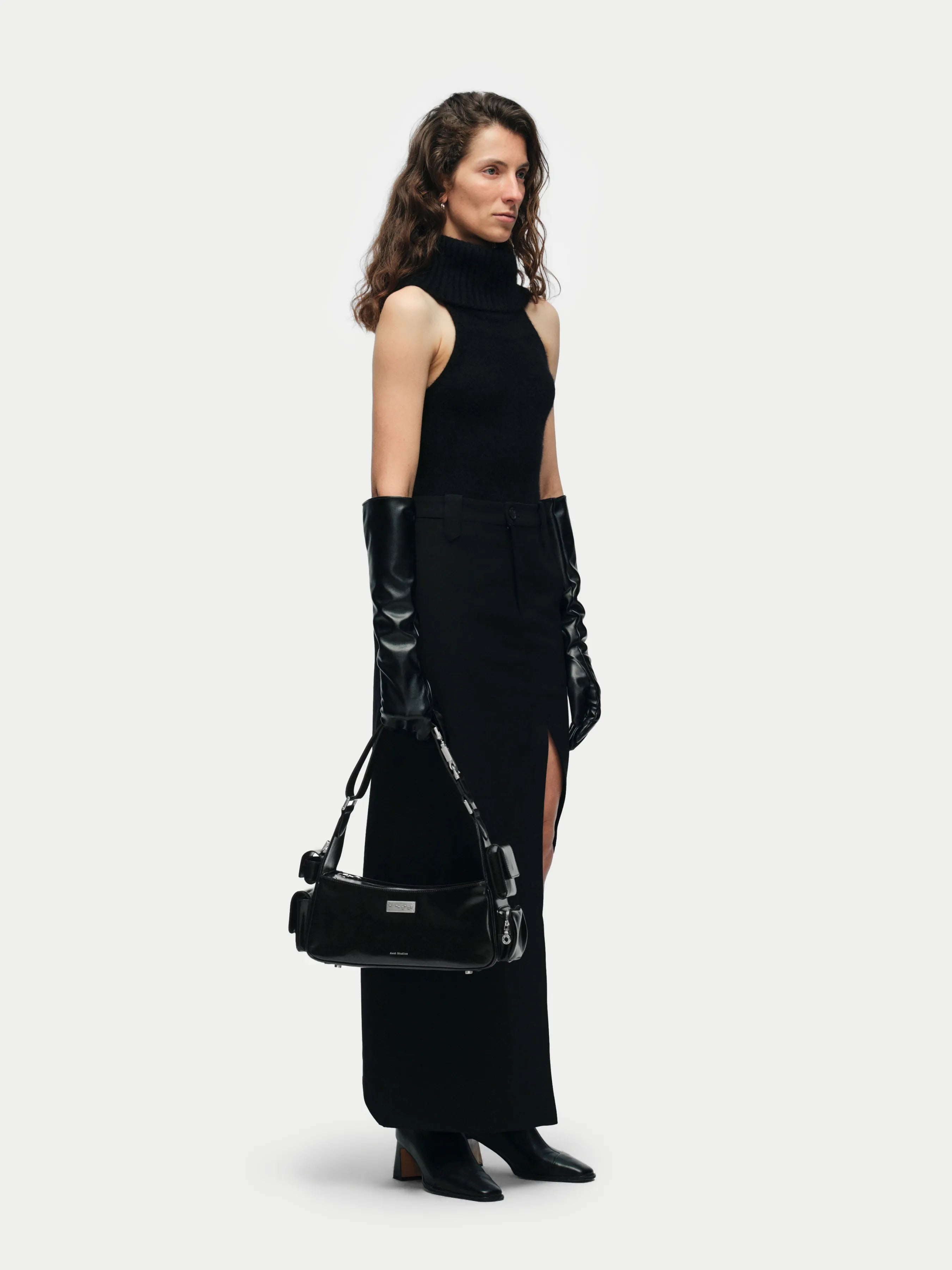 Capture Pocket Sling Bag