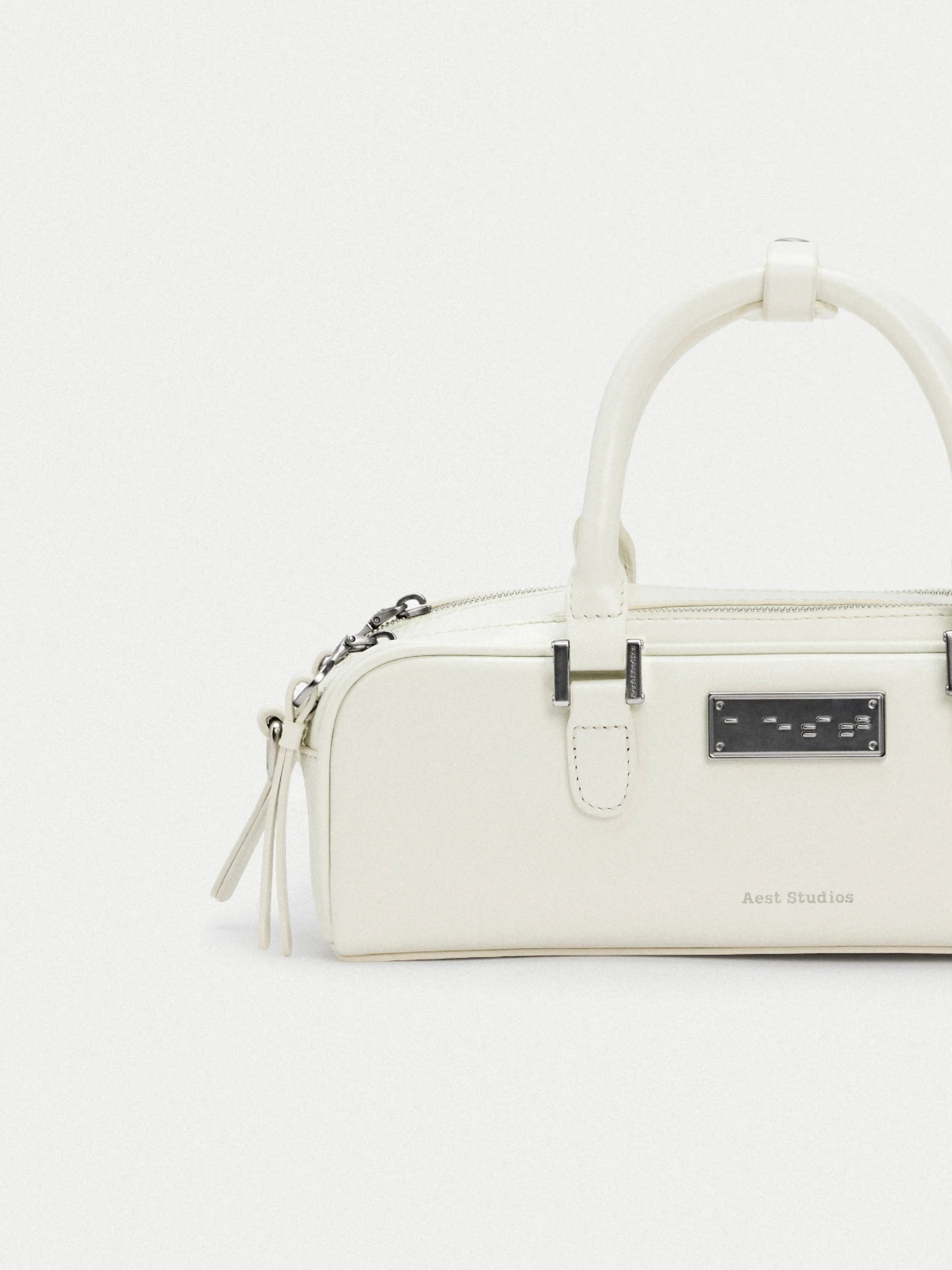 Capture Small Baguette Bag