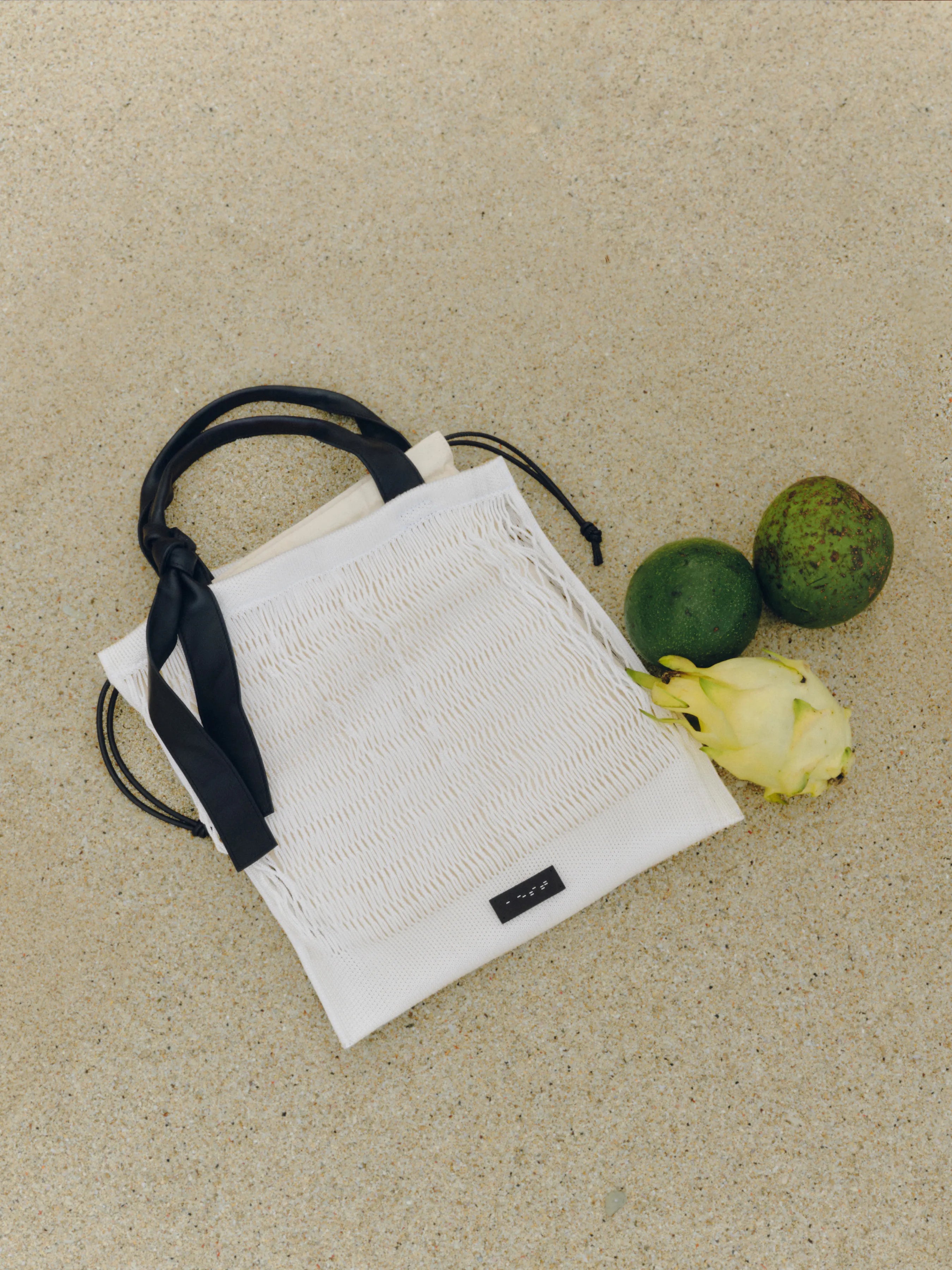 Capture Knit Carry Bag
