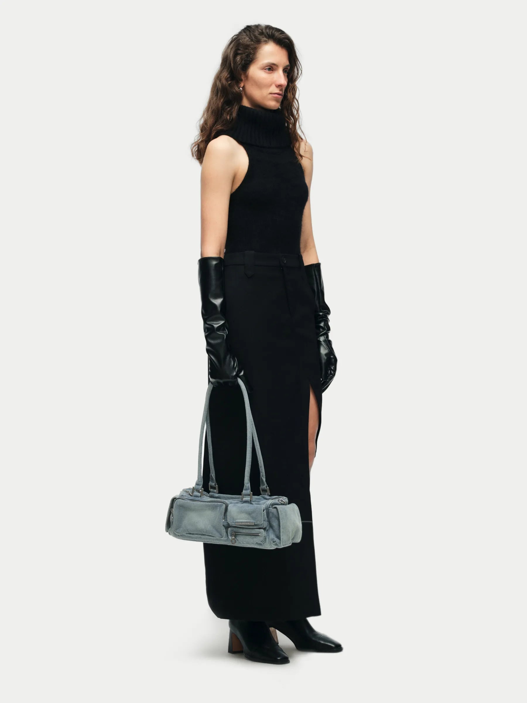 Capture Multipocket Bag