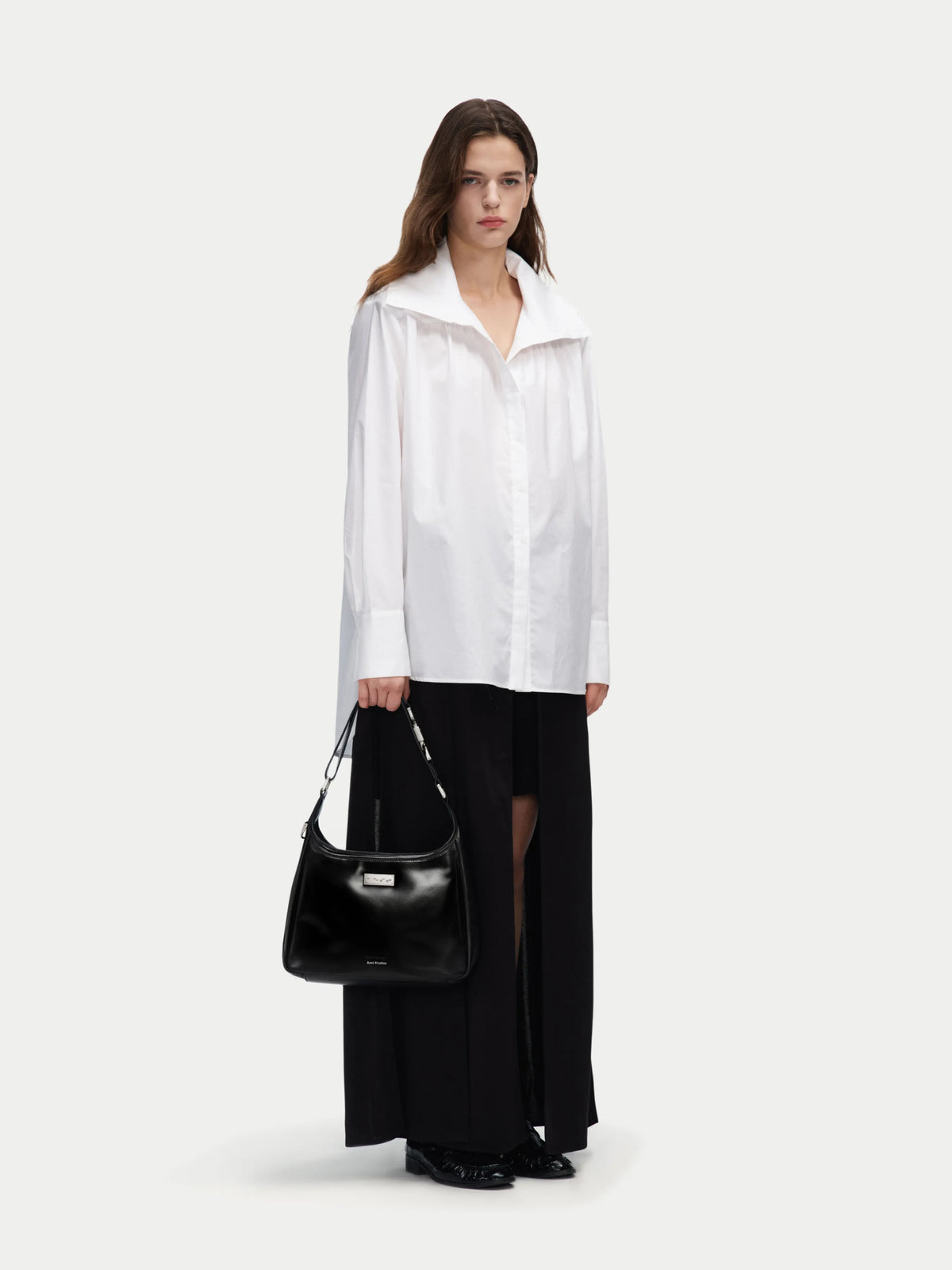 Capture Medium Hobo Bag